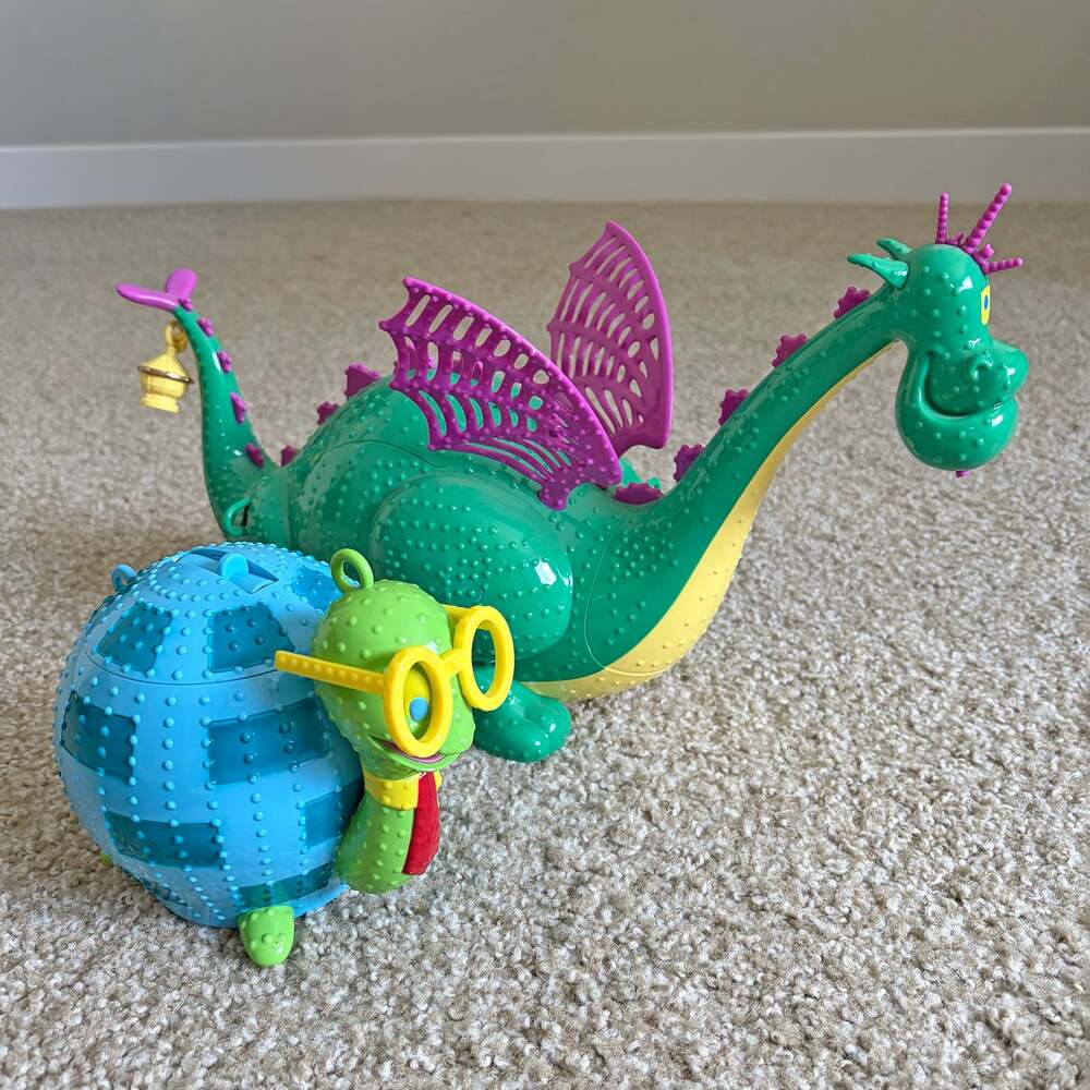Disneyland Main Street Electrical Parade Dragon and Sipper Popcorn Bucket Set